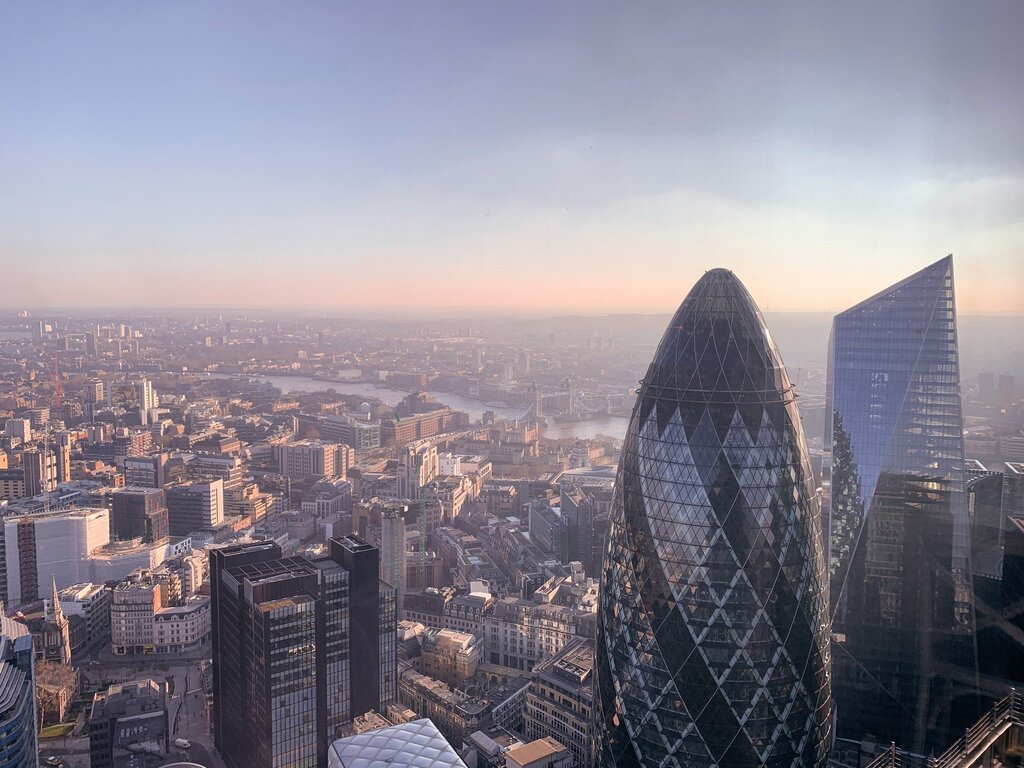 Global Economic Outlook: Trends and Risks for 2025